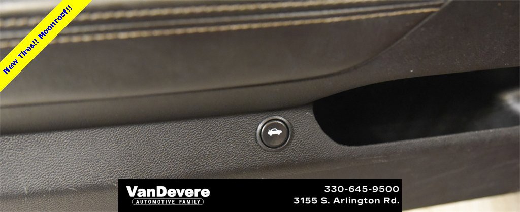 Used 2014 Chevrolet Camaro LT image 16