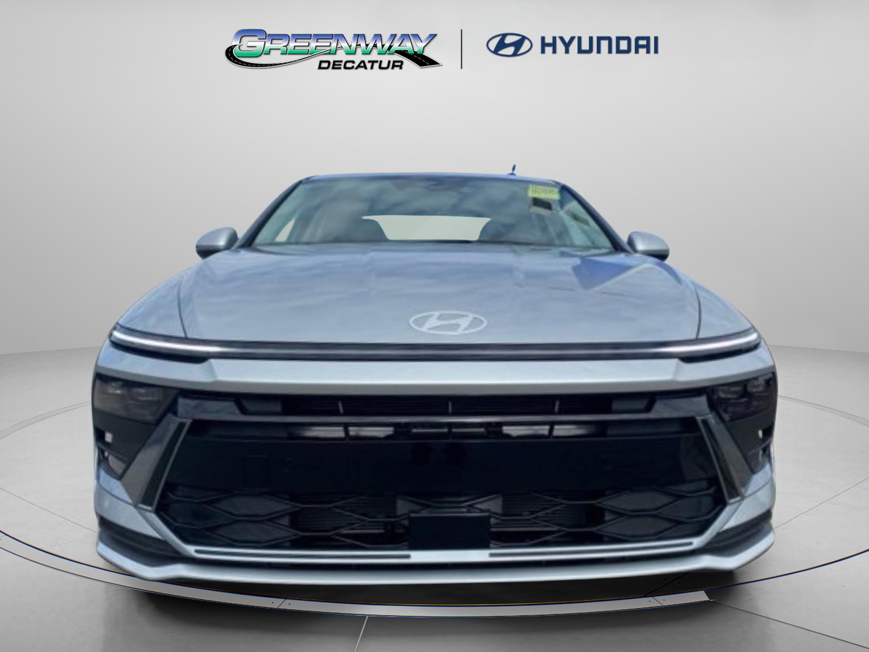 New 2026 Hyundai Sonata SE FWD image 2