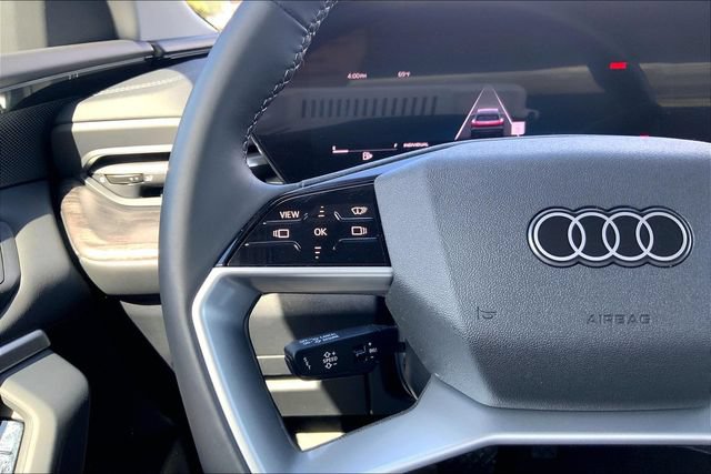 Used 2025 Audi Q5 Premium Plus w/ Premium Plus AWD/4WD image 21