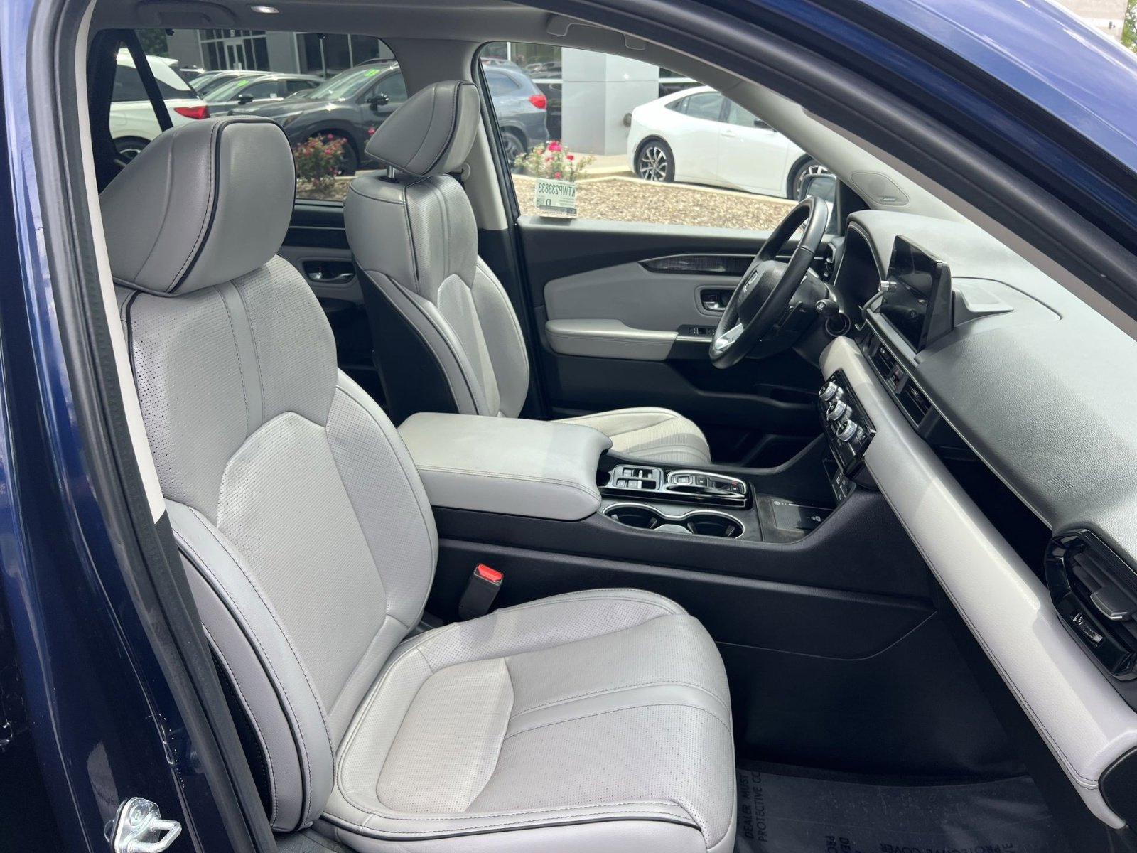 Used 2023 Honda Pilot Elite image 26