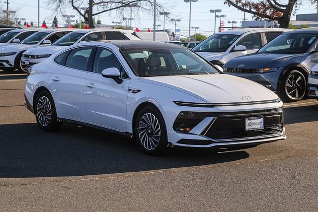 New 2026 Hyundai Sonata SEL FWD image 6