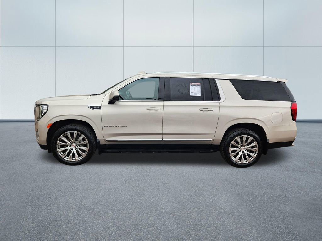 Used 2022 GMC Yukon XL Denali image 4