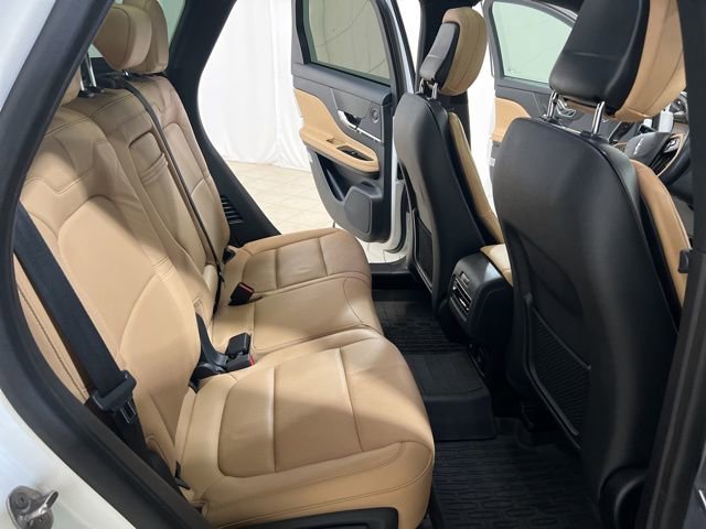 Used 2020 Lincoln Corsair Reserve w/ Equipment Group 202A image 13