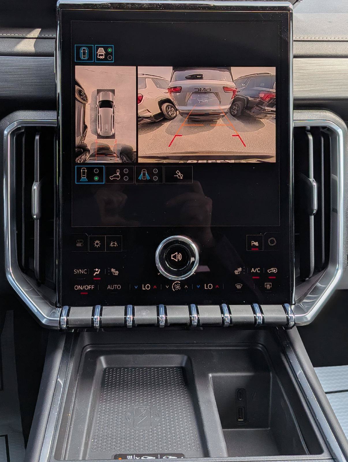 New 2026 GMC Acadia Elevation w/ Black Edition AWD/4WD image 17