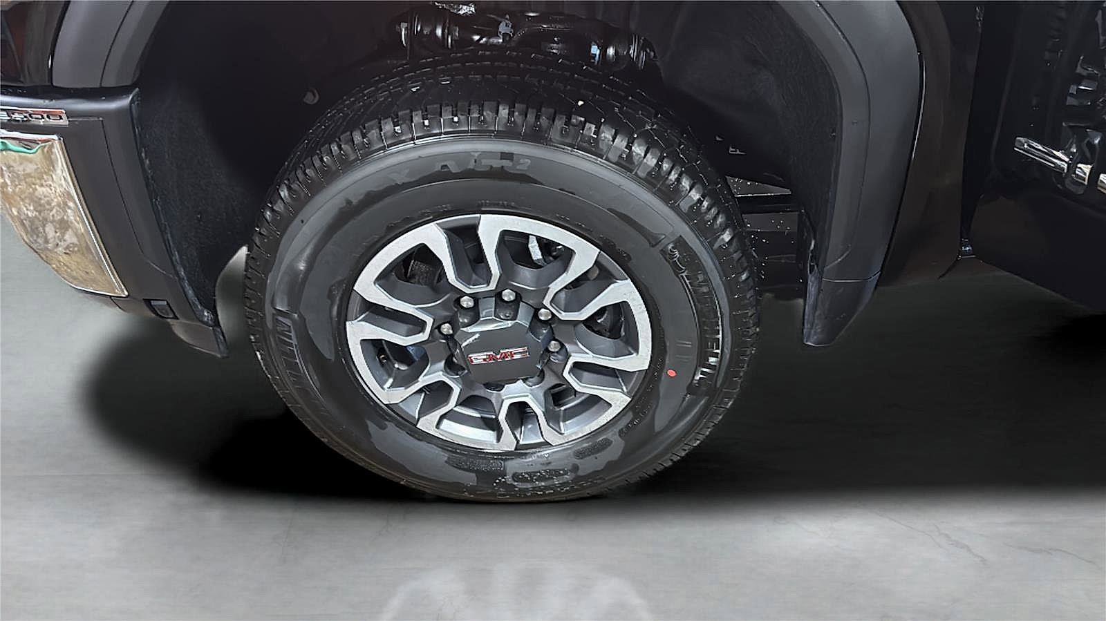 New 2026 GMC Sierra 3500 SLE w/ SLE Convenience Package image 26