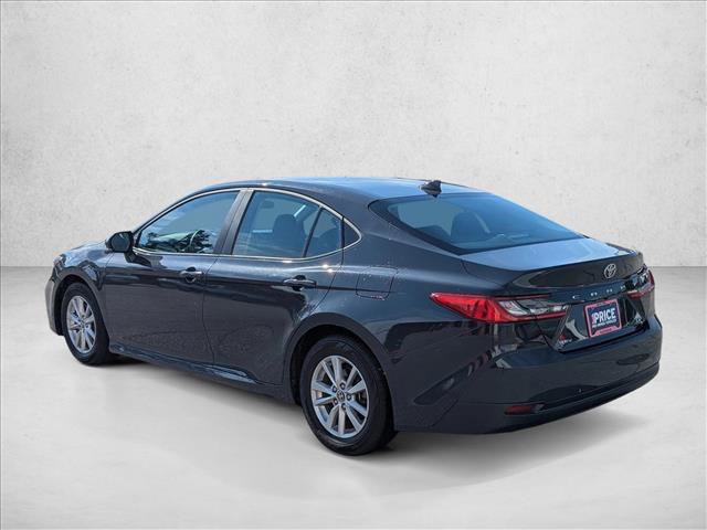 Used 2025 Toyota Camry LE FWD image 7