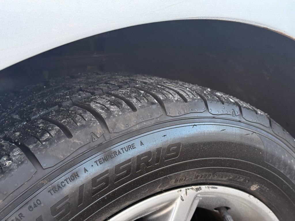 Used 2015 Ford Edge Titanium image 13