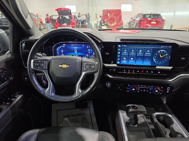 Used 2024 Chevrolet Silverado 1500 LTZ AWD/4WD image 10