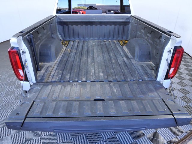 Used 2019 GMC Sierra 1500 SLT w/ SLT Premium Package AWD/4WD image 8