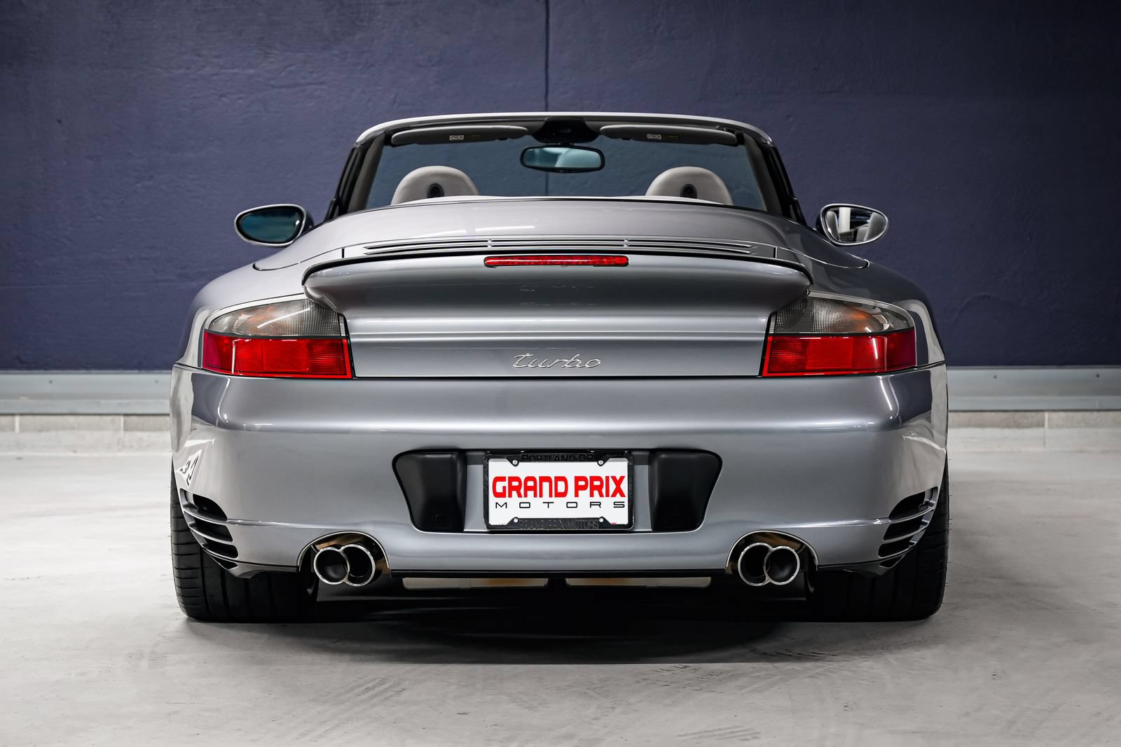 Used 2004 Porsche 911 Turbo AWD/4WD image 4