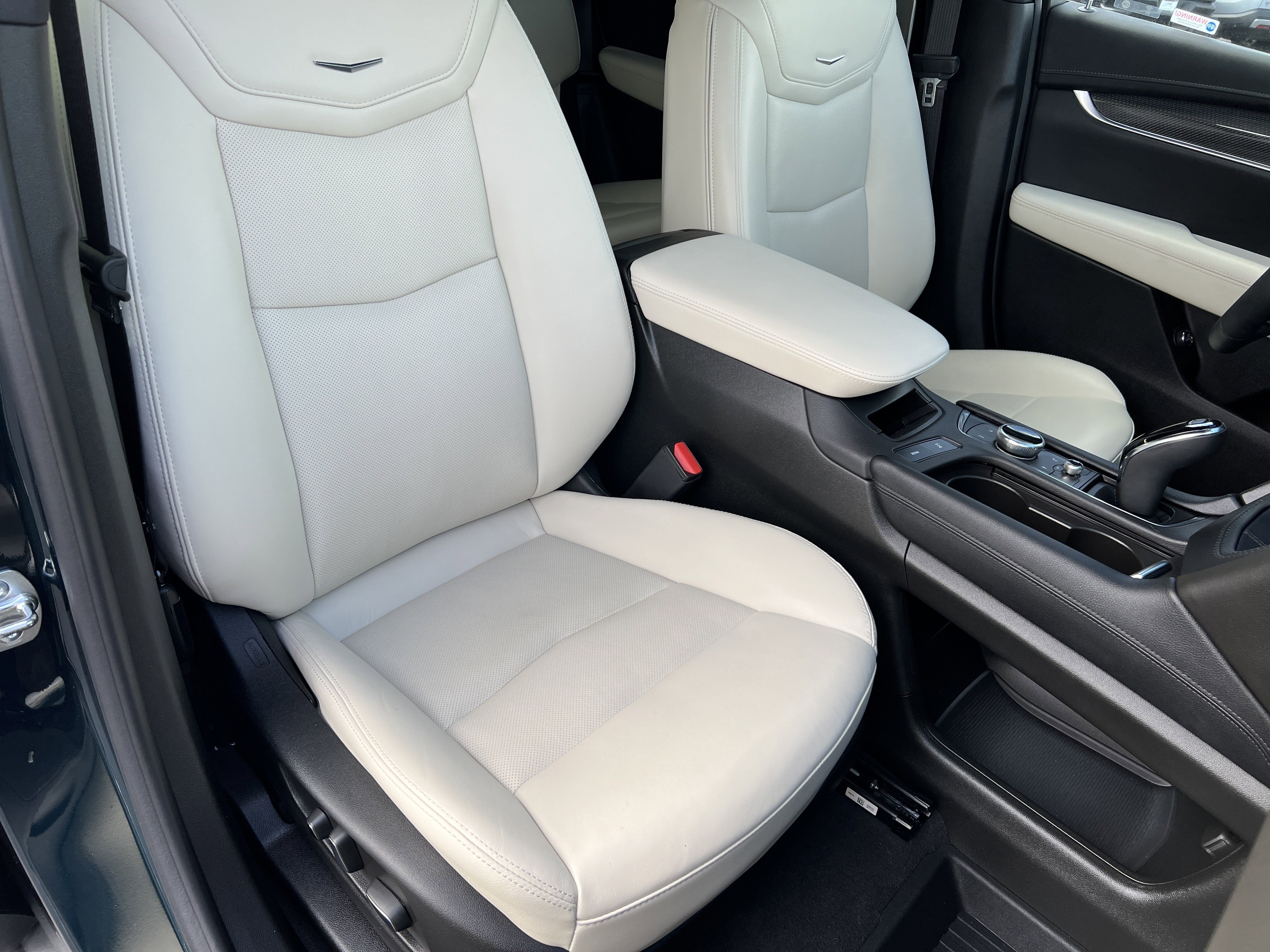 Used 2025 Cadillac XT5 Sportv image 26