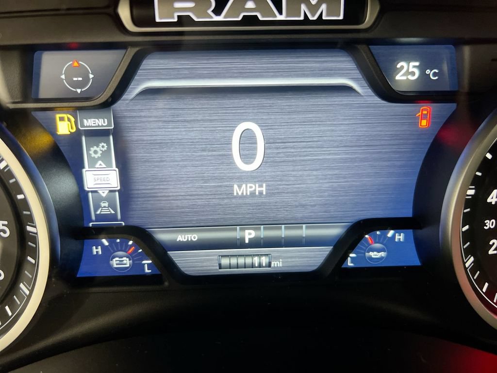 New 2026 RAM 1500 Laramie w/ Laramie Preferred Package AWD/4WD image 13
