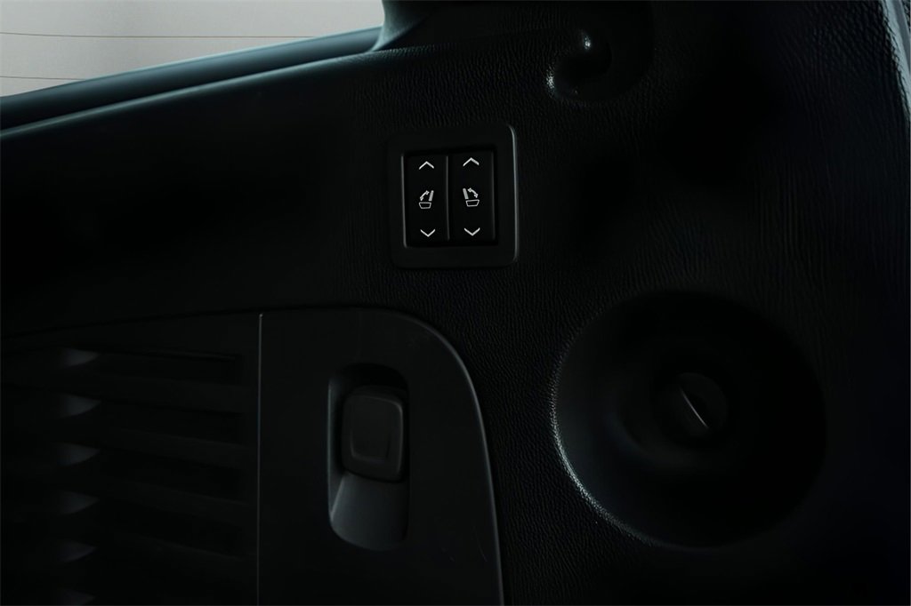 Used 2020 Cadillac Escalade ESV 4WD image 14