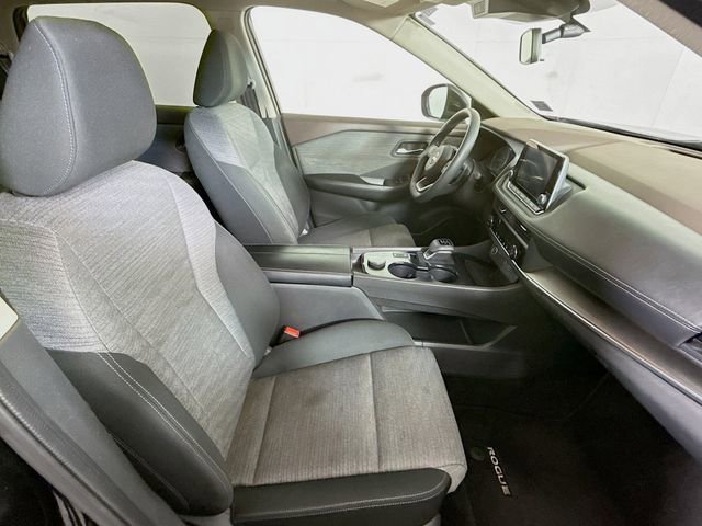 Used 2023 Nissan Rogue SV AWD/4WD image 29