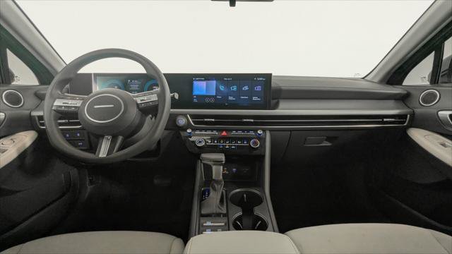 Used 2026 Hyundai Sonata SE FWD image 26