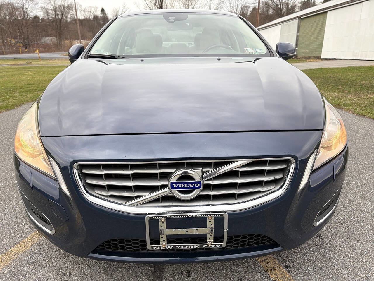 Used 2013 Volvo S60 T5 image 2