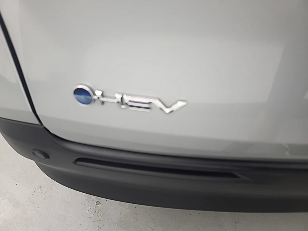 Used 2025 Toyota Sienna XLE FWD image 10