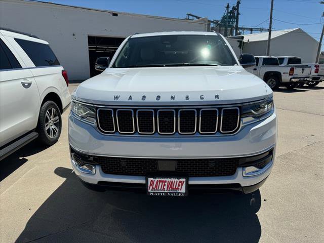 Used 2024 Jeep Wagoneer L 4WD w/ Convenience Group I image 2