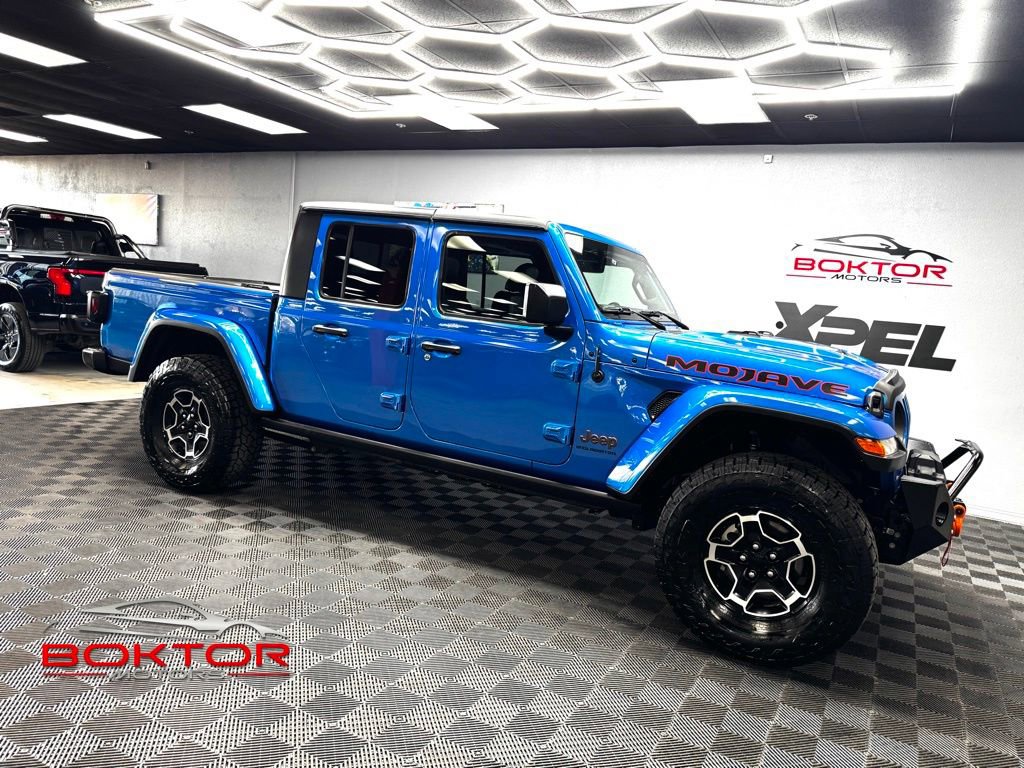 Used 2023 Jeep Gladiator Mojave w/ Cold Weather Group AWD/4WD image 1