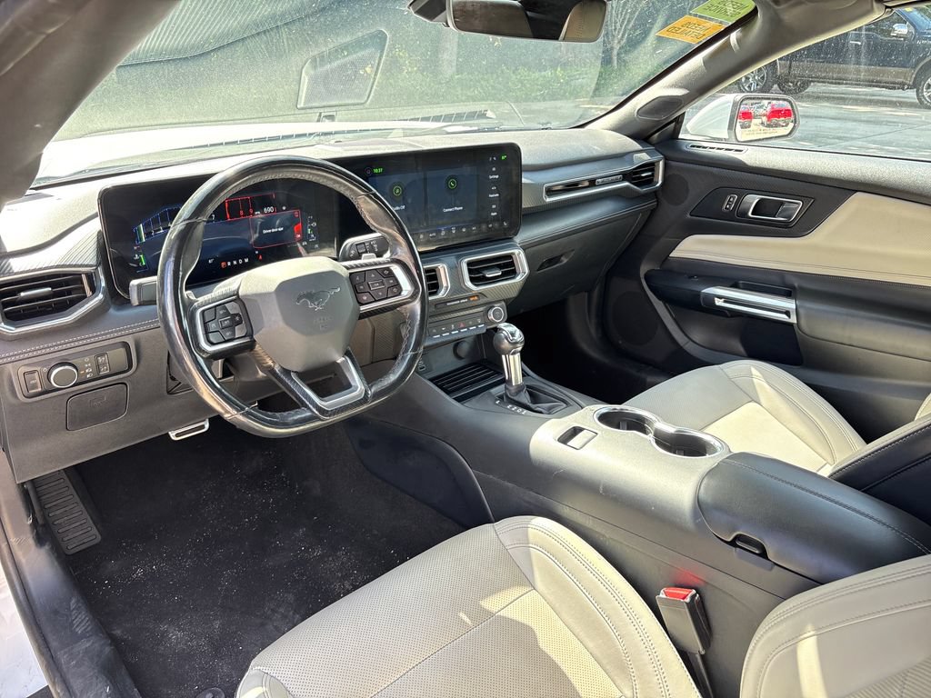 Used 2024 Ford Mustang GT Premium RWD image 6