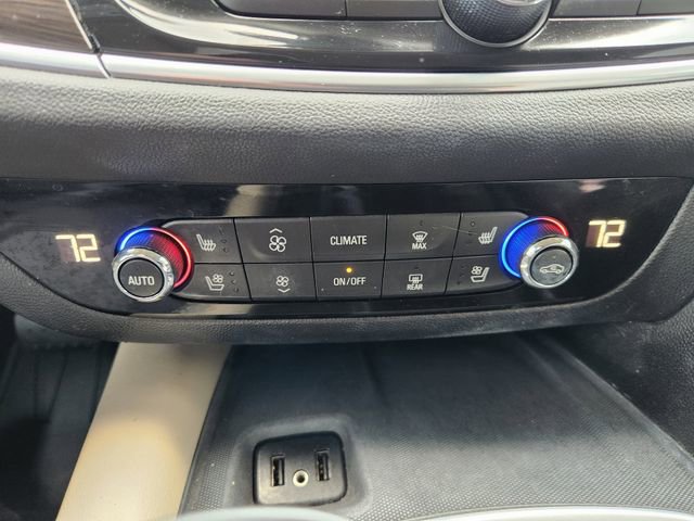 Used 2018 Buick Enclave Premium w/ LPO, Hit The Road Package FWD image 19