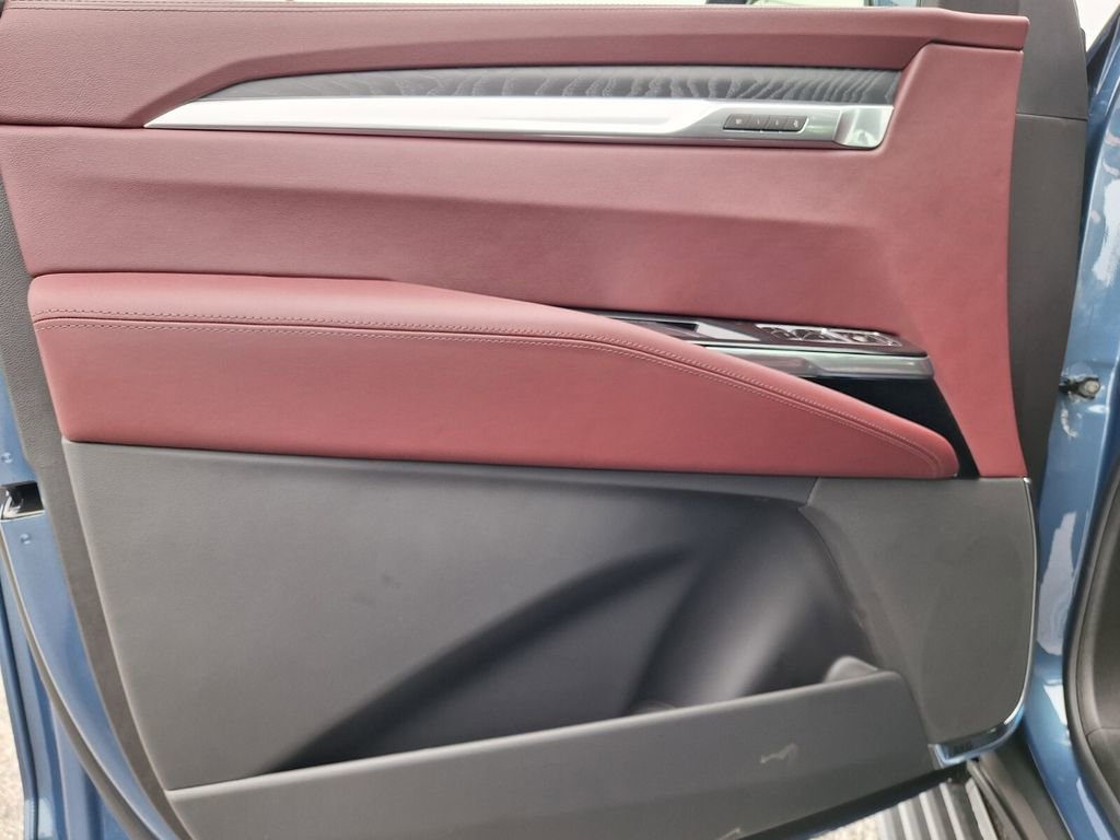 New 2026 Cadillac Escalade Sport image 17