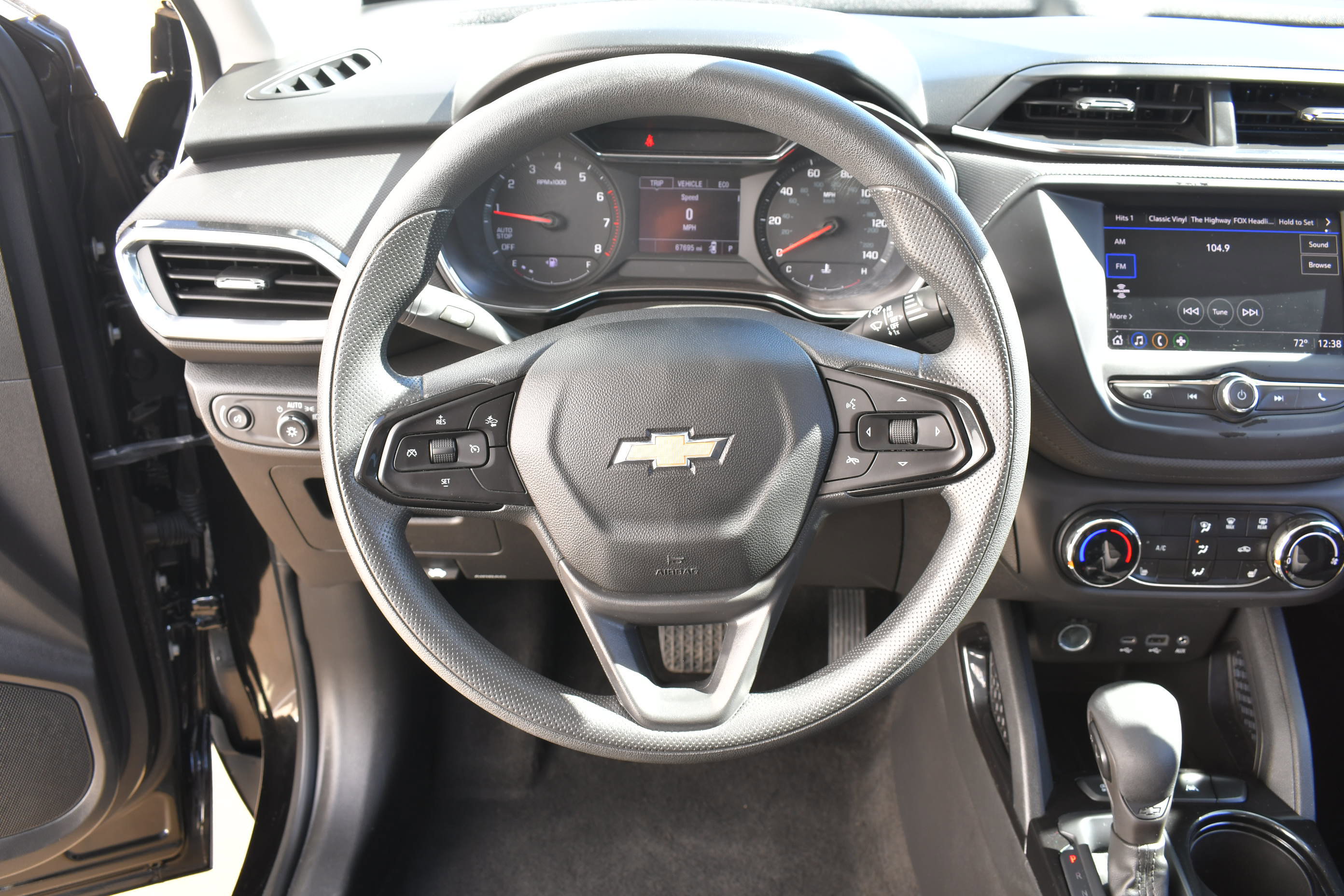 Used 2023 Chevrolet TrailBlazer LT image 13