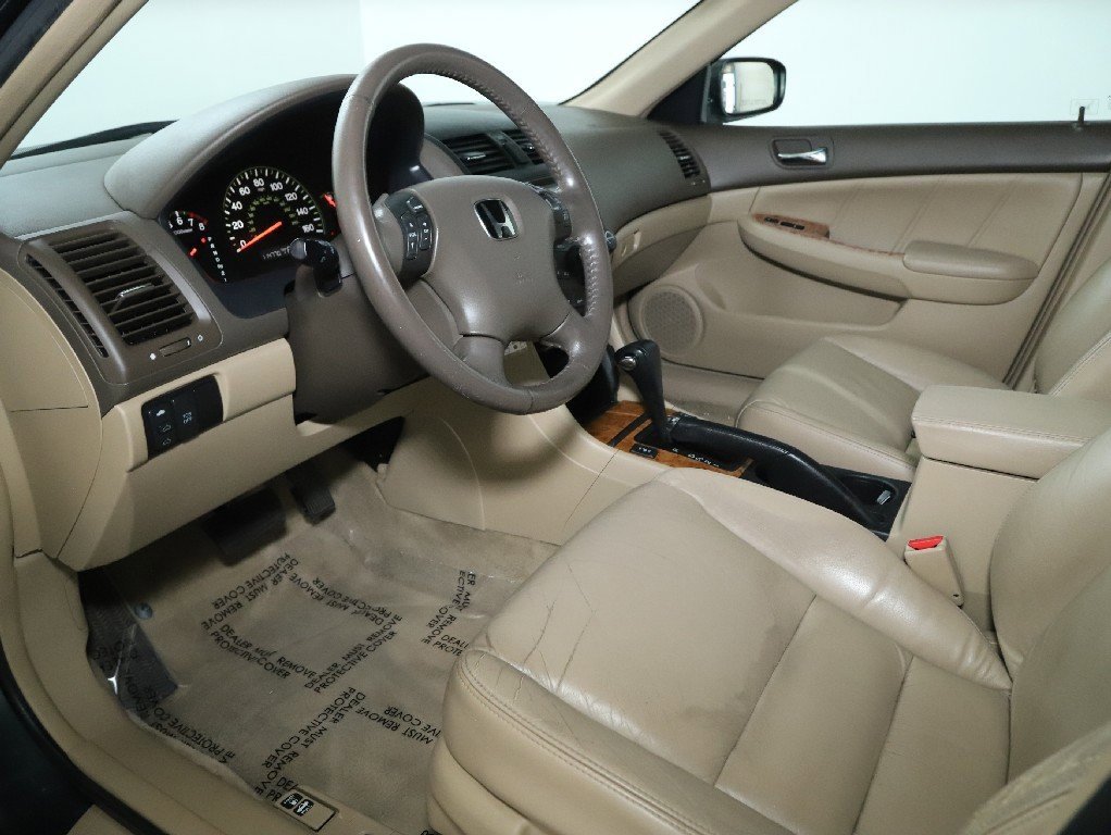 Used 2004 Honda Accord EX image 21