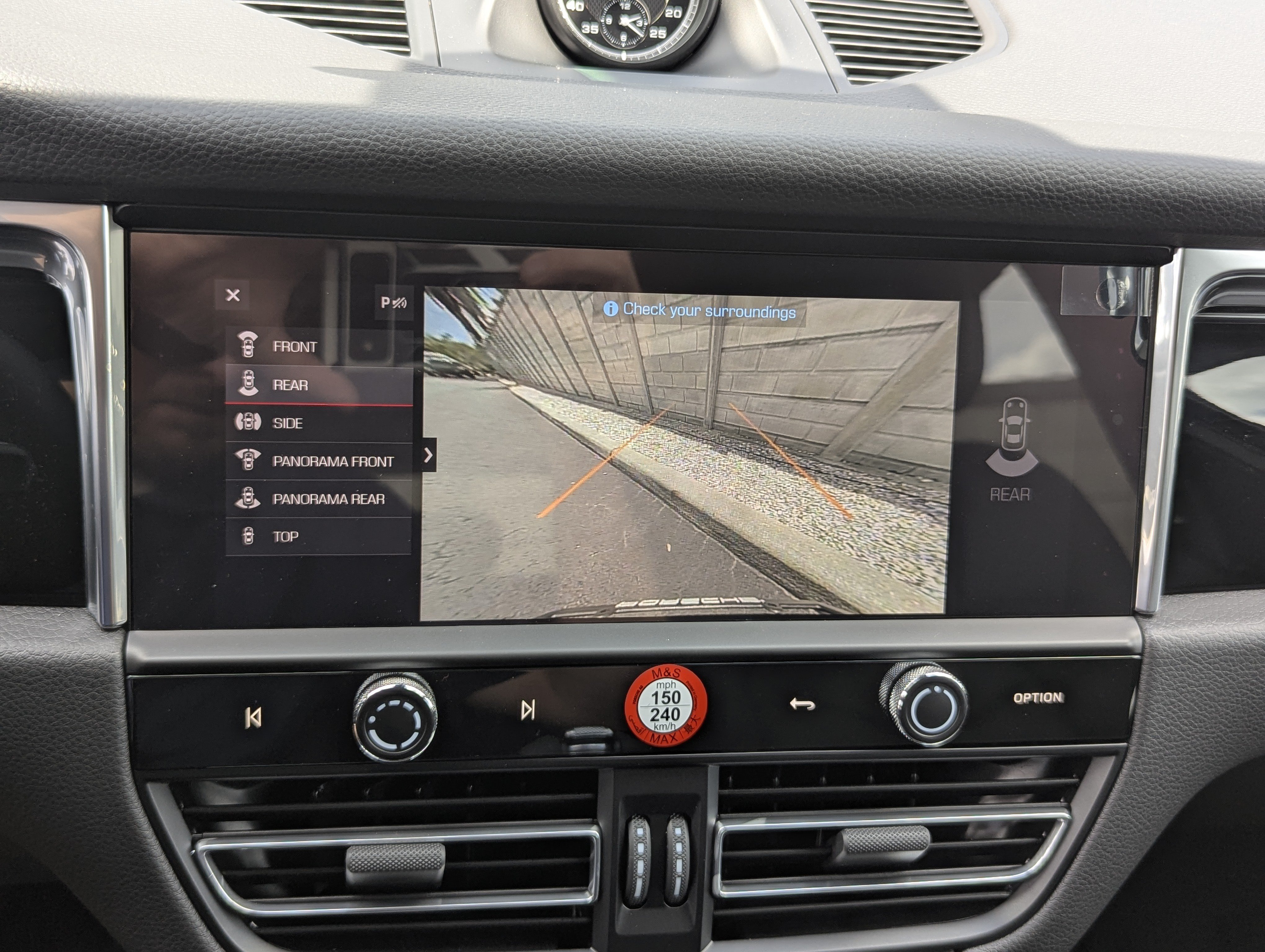 New 2026 Porsche Macan AWD/4WD image 27