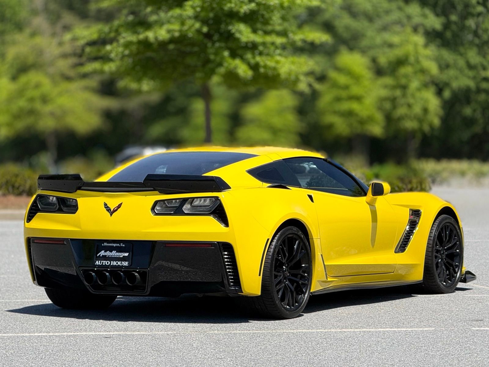 Used 2017 Chevrolet Corvette Z06 RWD image 11