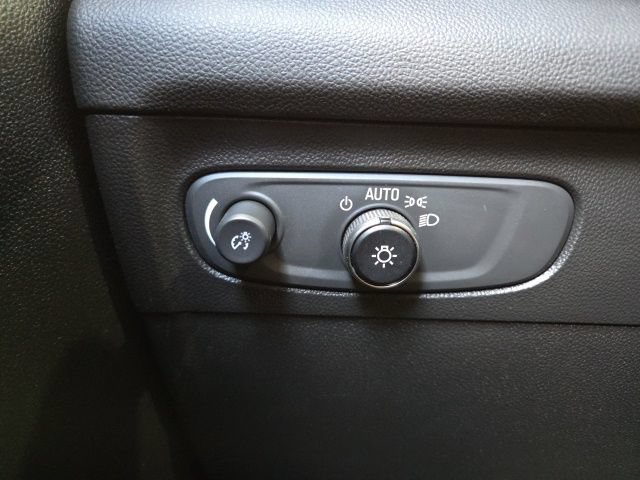 Used 2021 Buick Envision Essence w/ Sport Touring Package AWD/4WD image 58