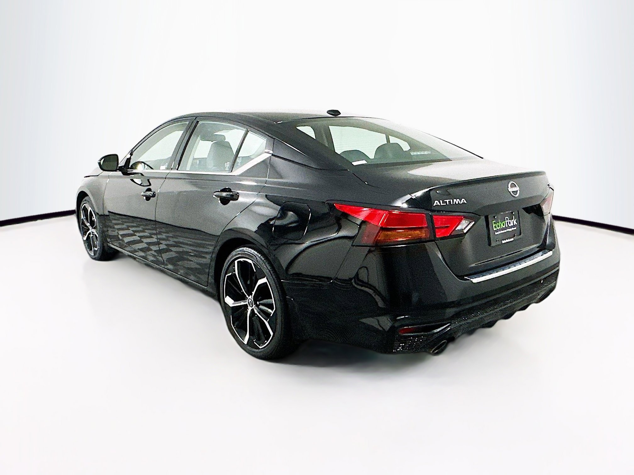 Used 2023 Nissan Altima 2.5 SR image 5