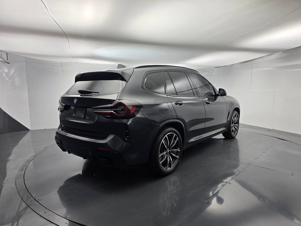 Used 2024 BMW X3 xDrive30i w/ Premium Package AWD/4WD image 4