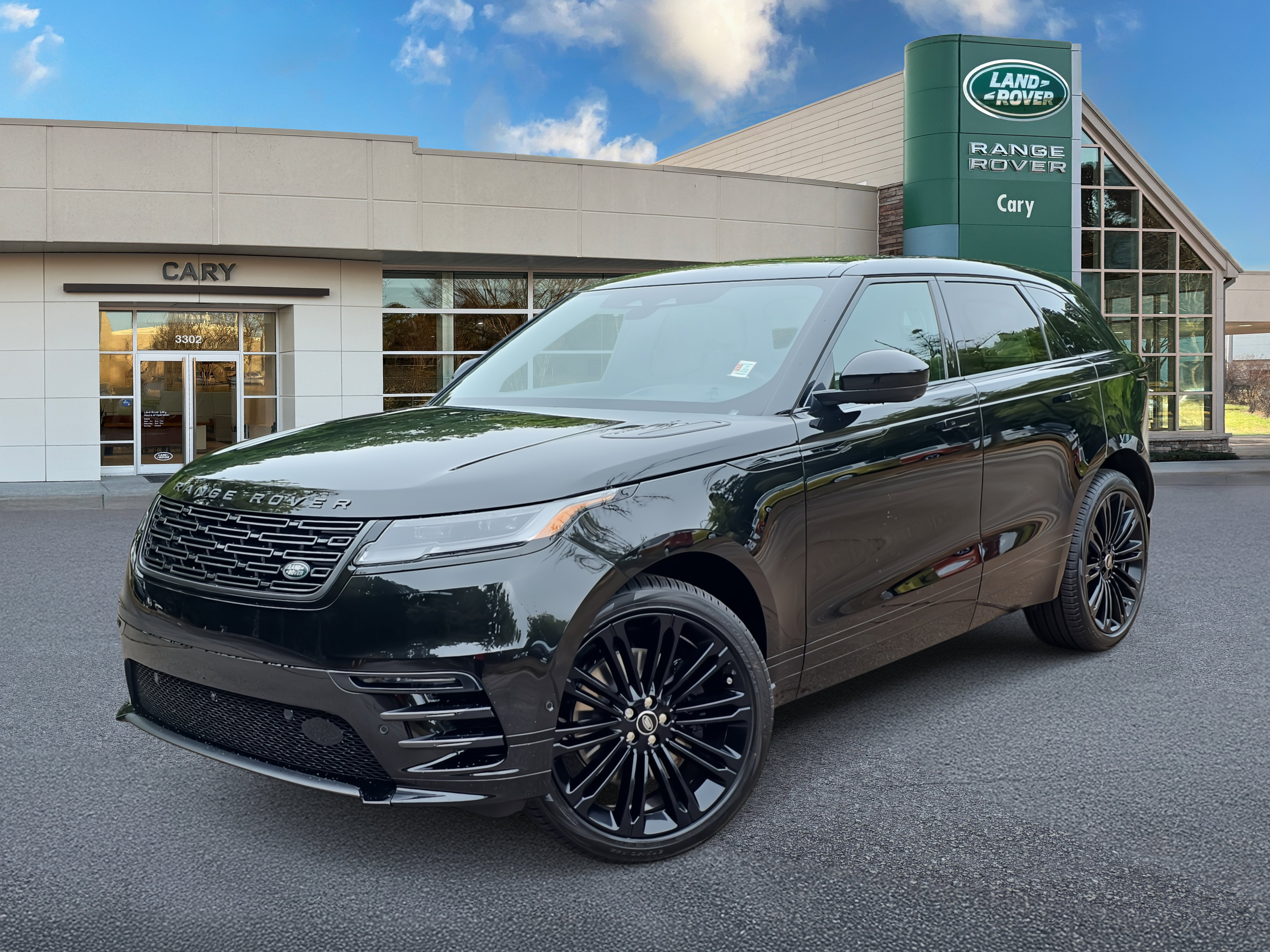 New 2026 Land Rover Range Rover Velar Dynamic SE image 1