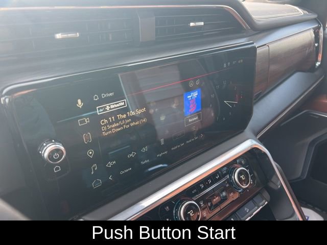 Used 2025 GMC Sierra 1500 Denali Ultimate image 10