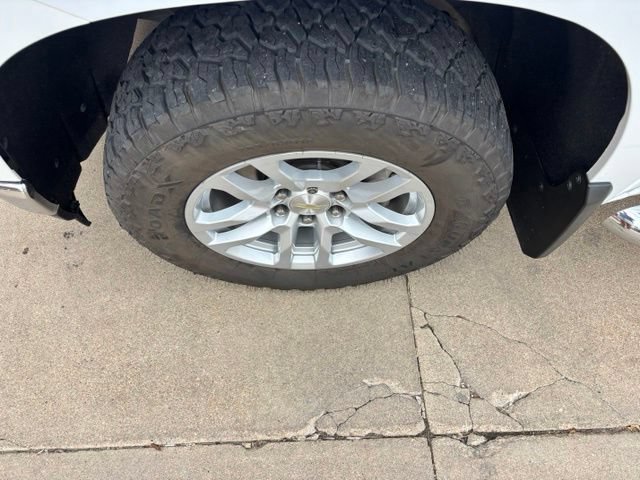 Used 2019 Chevrolet Silverado 1500 LT w/ All-Star Edition AWD/4WD image 12