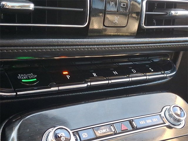 Used 2023 Lincoln Nautilus Reserve image 10