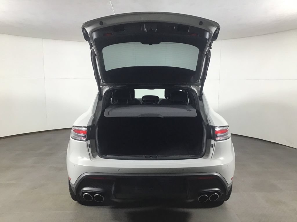 Certified 2023 Porsche Macan S AWD/4WD image 21