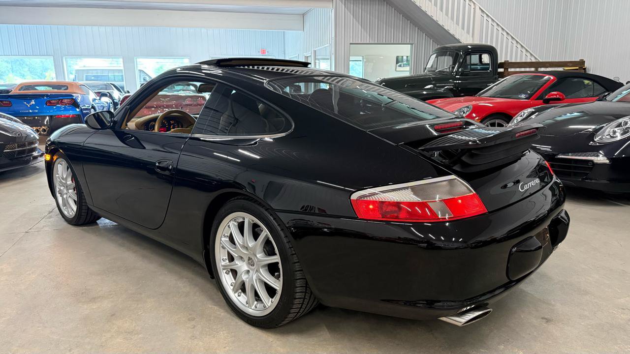 Used 2003 Porsche 911 GT3 RS image 12