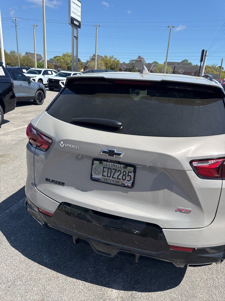 Used 2021 Chevrolet Blazer RS w/ Enhanced Convenience Package image 3