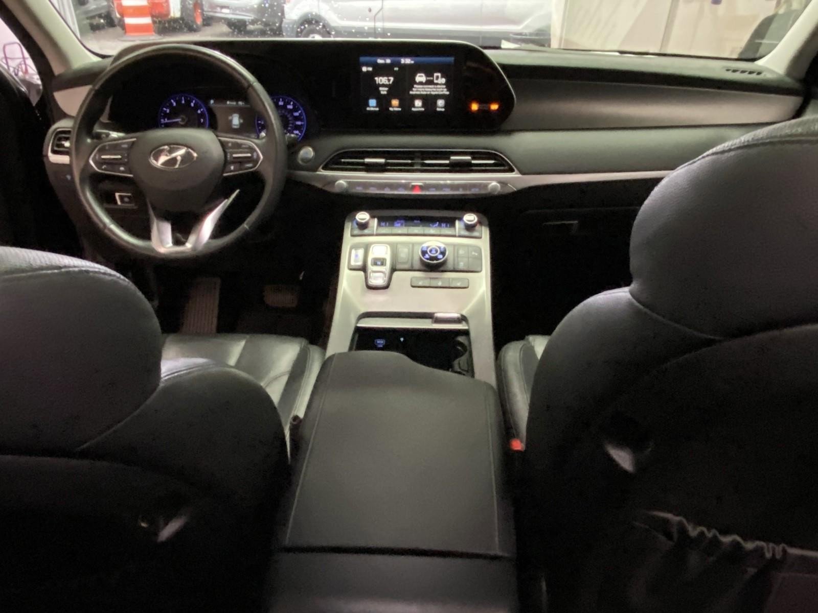 Used 2020 Hyundai Palisade SEL w/ Premium Package image 18