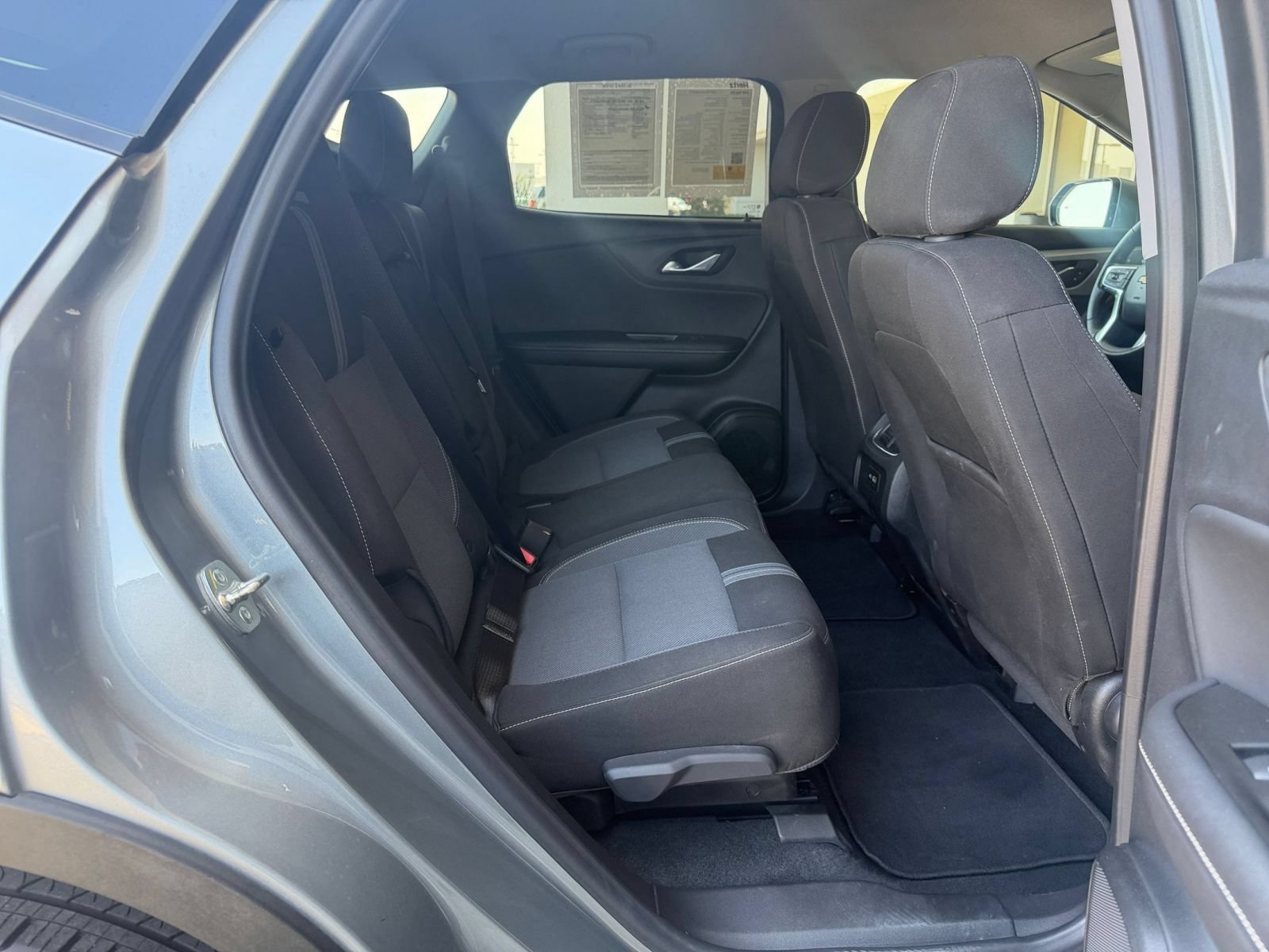 Used 2026 Chevrolet Blazer LT FWD image 27