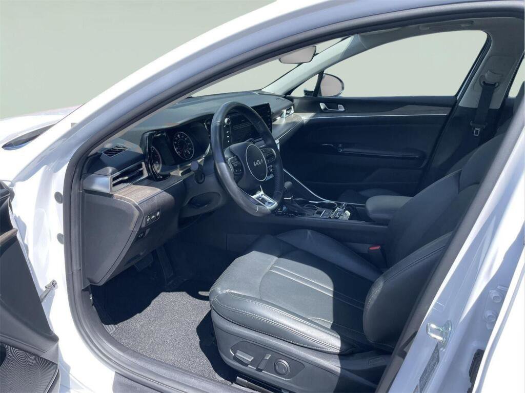 Used 2023 Kia K5 EX FWD image 11