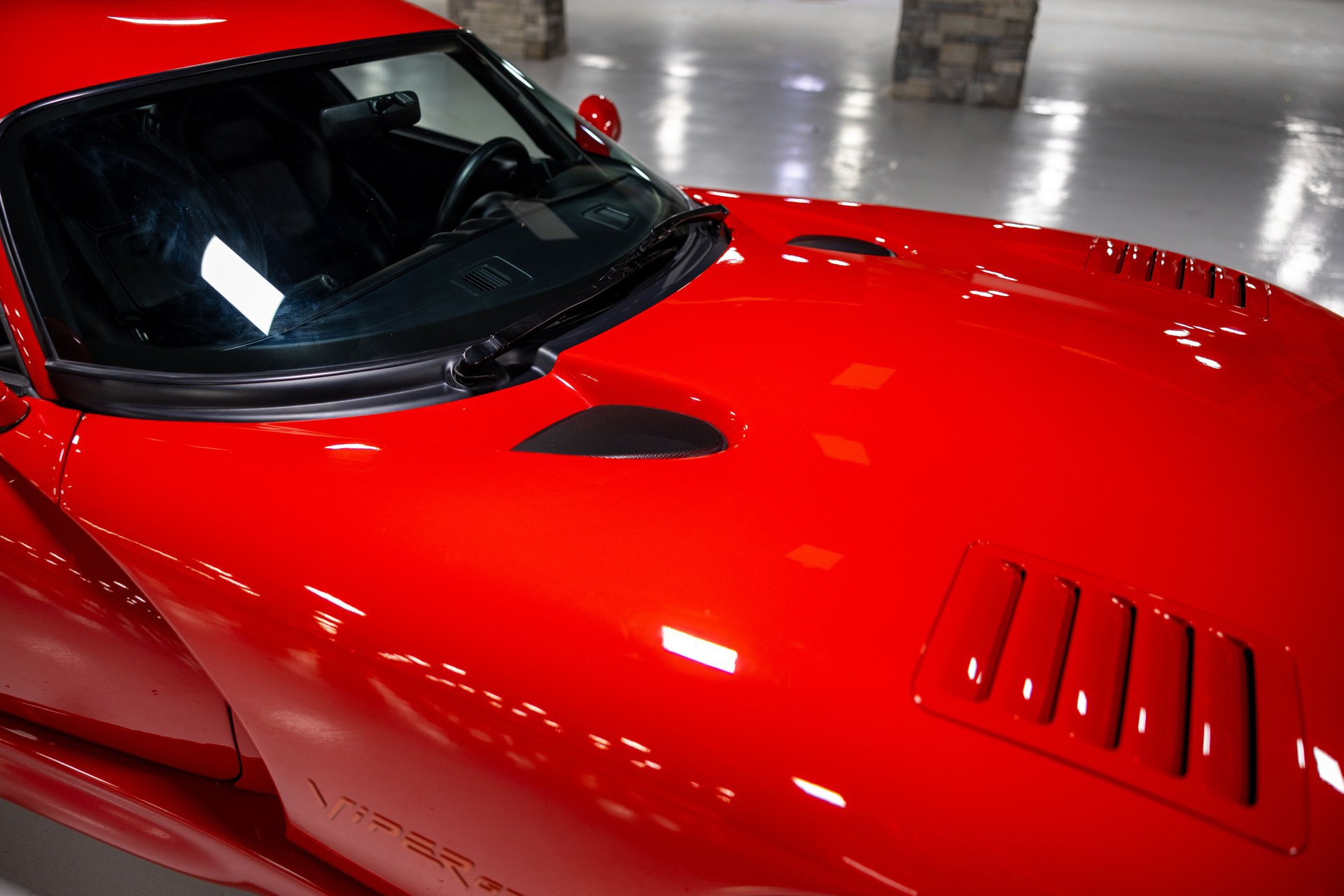 Used 1997 Dodge Viper GTS RWD image 28