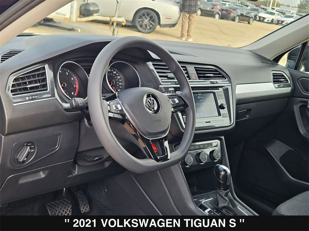 Used 2021 Volkswagen Tiguan S image 13