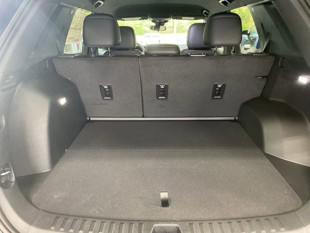 New 2026 Chevrolet Equinox LT w/ Convenience Package II AWD/4WD image 9