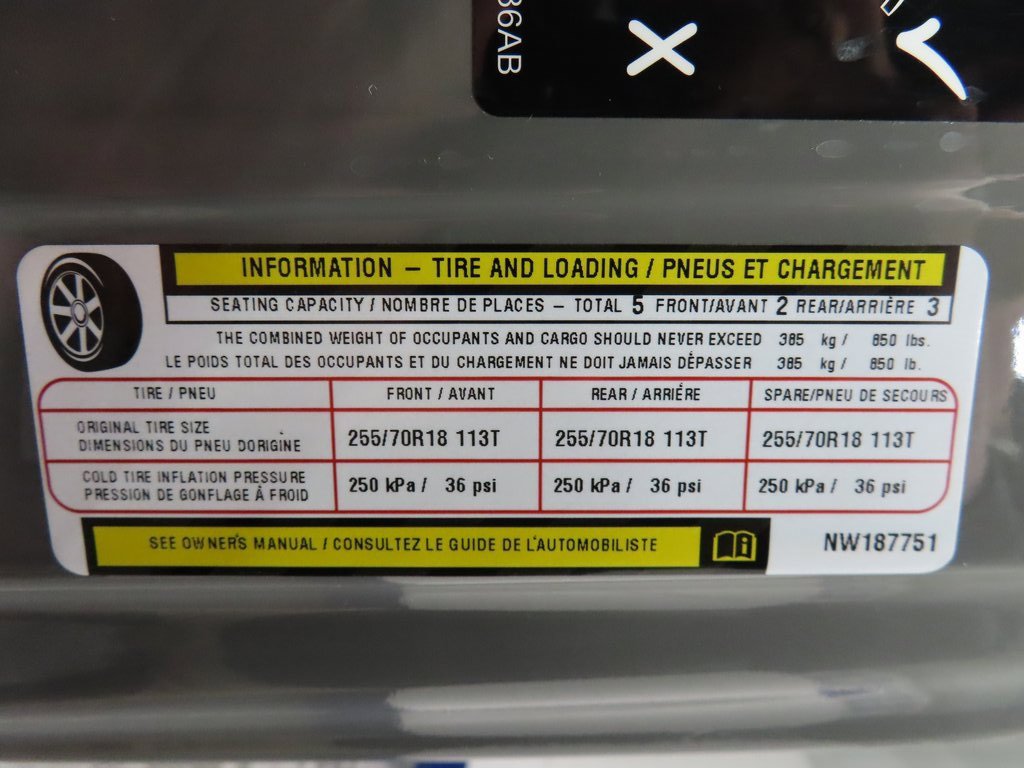 Used 2022 Jeep Wrangler Unlimited Sahara w/ LED Lighting Group image 57