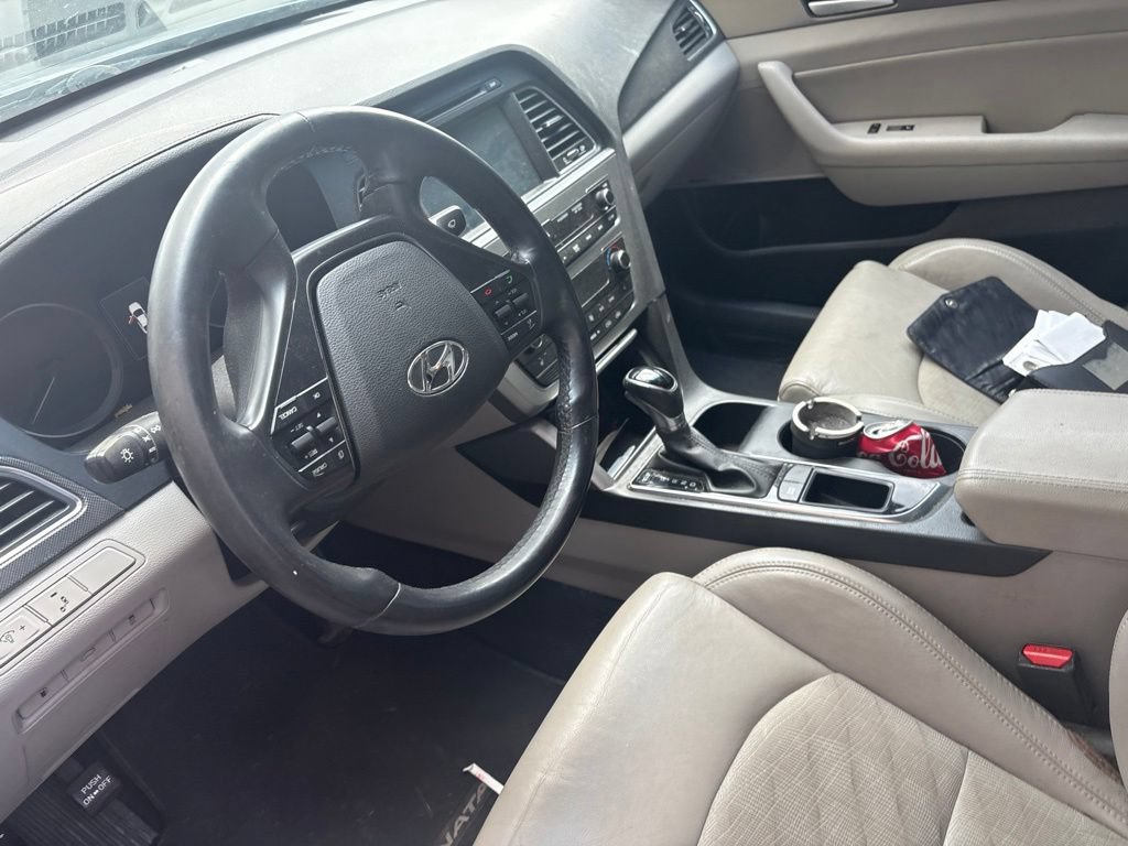Used 2015 Hyundai Sonata Sport w/ Option Group 04 FWD image 10