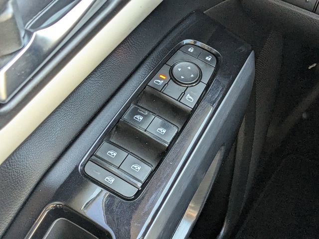 Used 2022 Nissan Pathfinder SL w/ SL Premium Package image 21