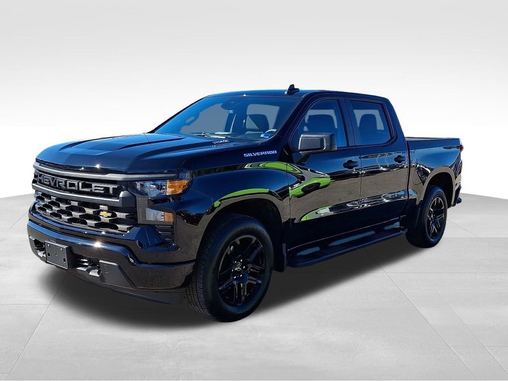 Certified 2025 Chevrolet Silverado 1500 Custom image 3